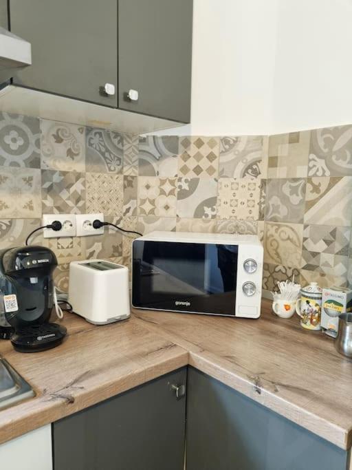 Cozy Apartment Near City Center Bükreş Dış mekan fotoğraf