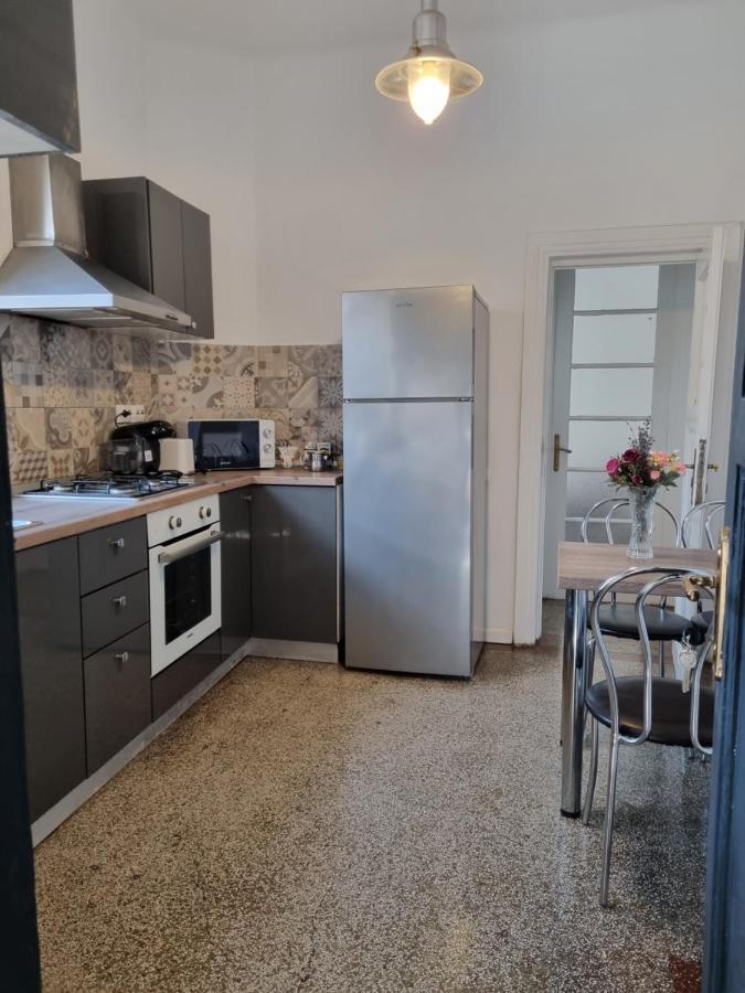 Cozy Apartment Near City Center Bükreş Dış mekan fotoğraf