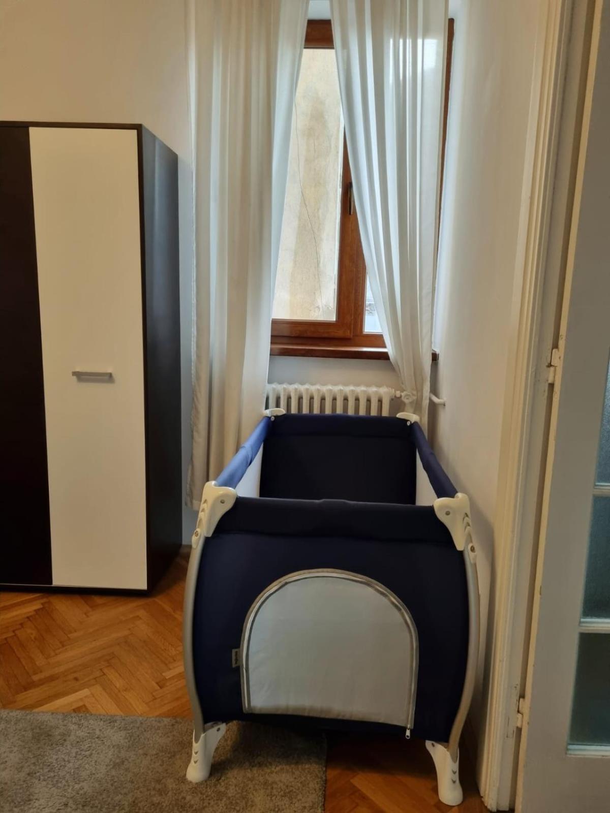Cozy Apartment Near City Center Bükreş Dış mekan fotoğraf