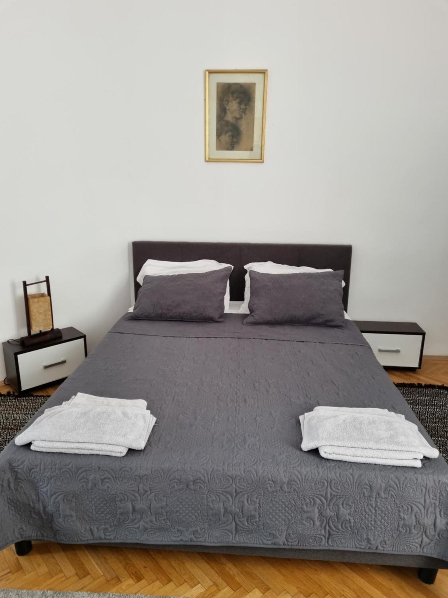Cozy Apartment Near City Center Bükreş Dış mekan fotoğraf